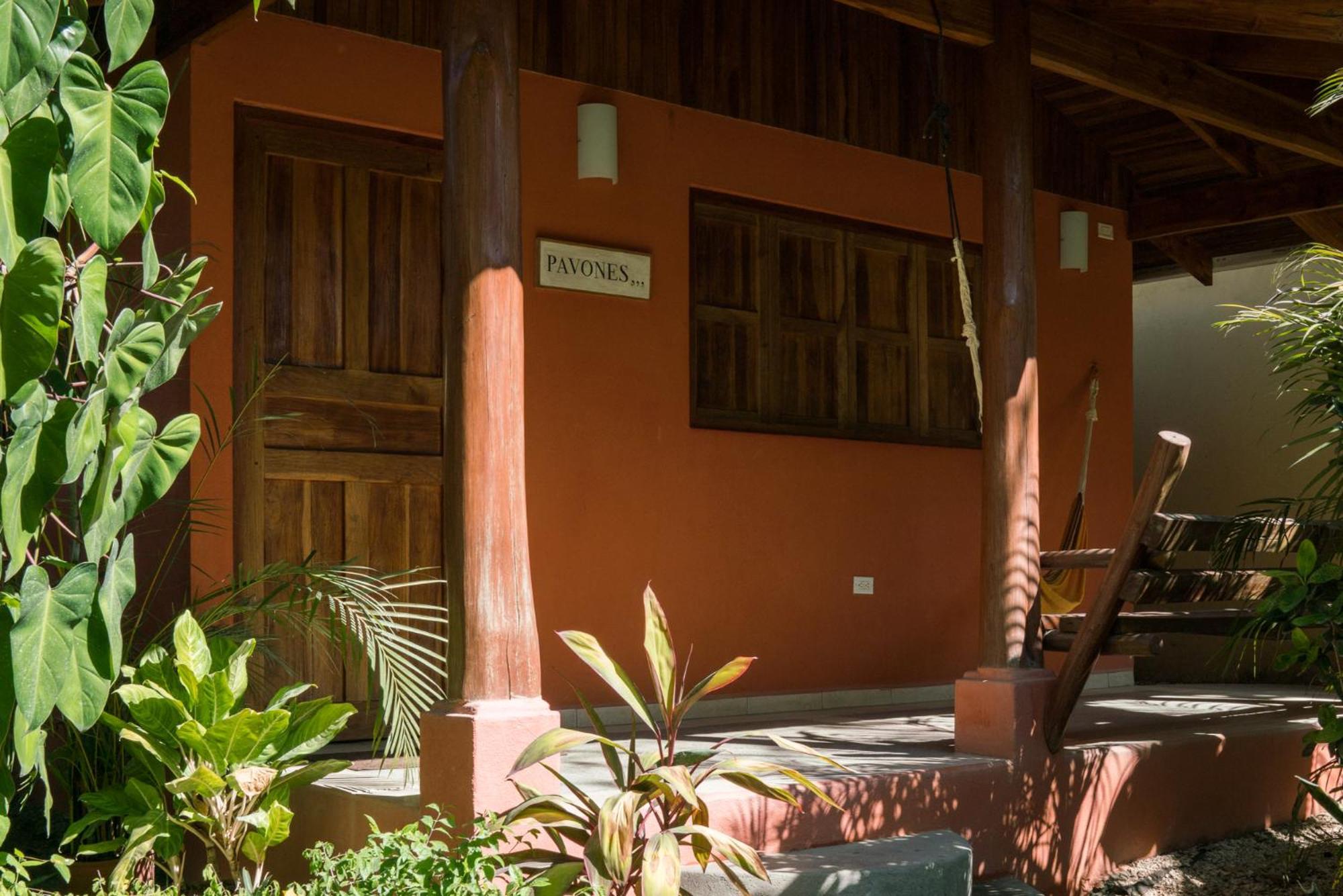 Shaka Costa Rica, Steps From The Beach Hotel Playa Hermosa Cobano Exterior photo